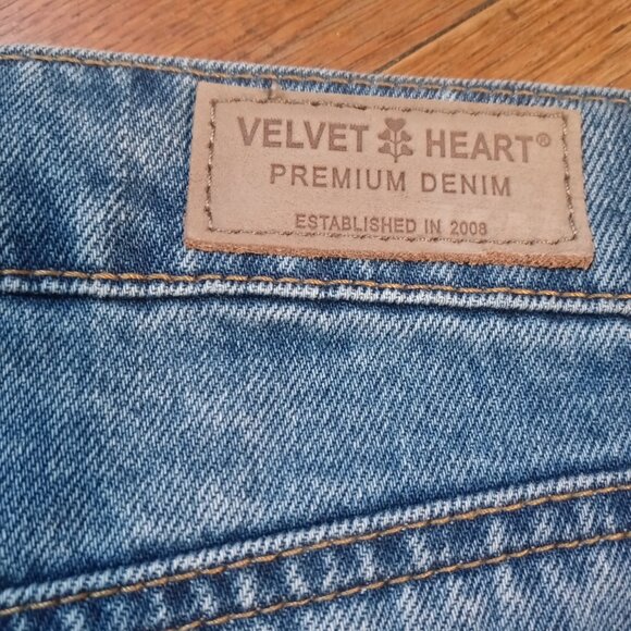 VELVET HEART gina high rise denim skirt with front slit (sz28) - Picture 13 of 13